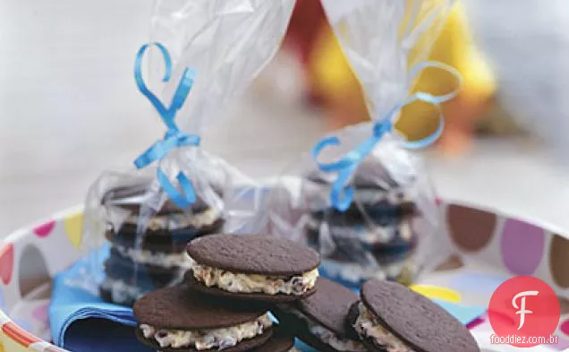 Bolachas De Chocolate Recheadas Com Creme