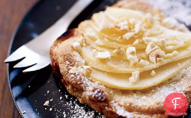 Bruschetta de Pêra com creme de avelã