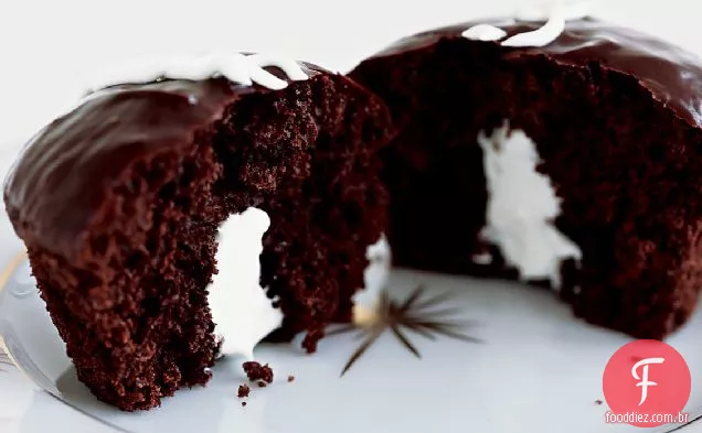 Cupcakes de Chocolate com recheio de Creme