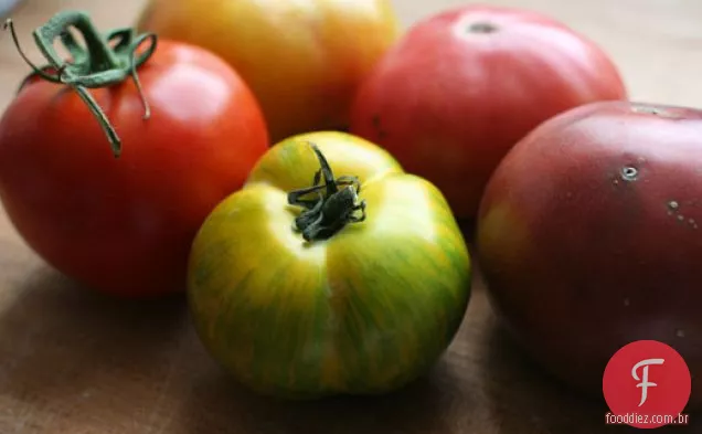 Salada De Tomate Com Molho De Creme