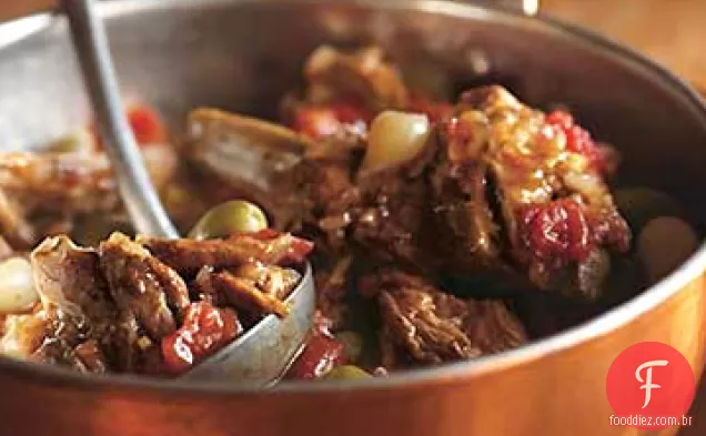 Peito de vitela refogado com ervas, Pernod e tomate