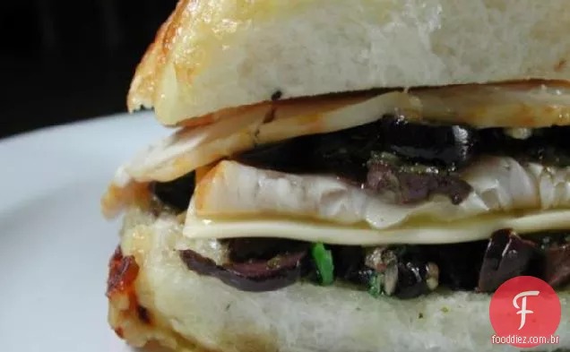Sanduíche Muffuletta