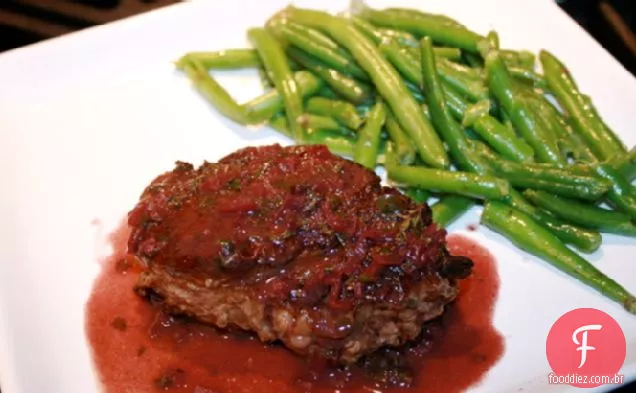 Filé Mignon com Molho Madeira Pan com mostarda e anchovas