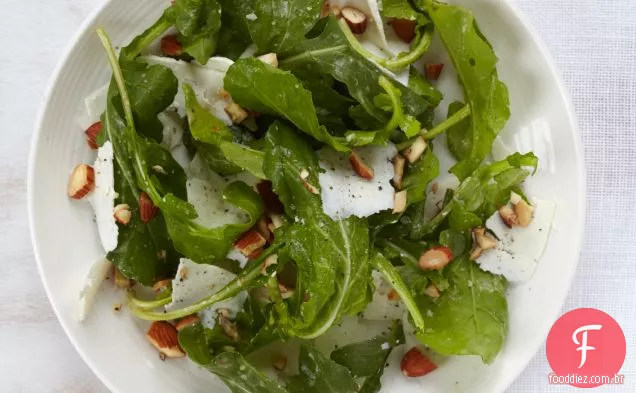 Salada de rúcula com ricota Salata