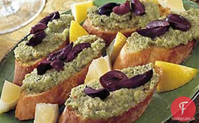 Crostini com Olivada verde picante