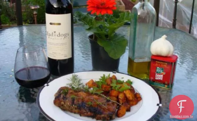 Bife De Porterhouse Grelhado Com Páprica-Manteiga De Parmesão