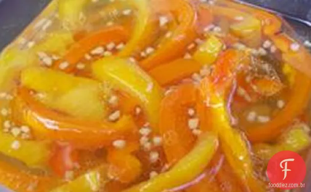 Pimentas Vermelhas Marinadas