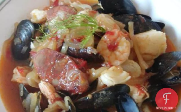 ensopado de frutos do mar