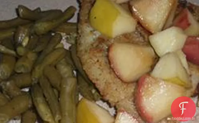 Robalo com maçãs meladas