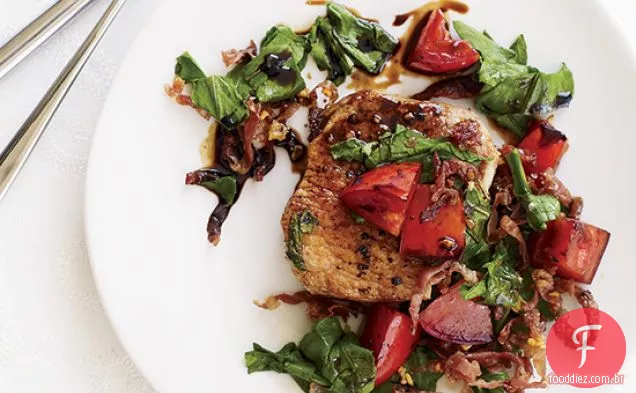 Carne de porco com rúcula, Prosciutto e tomate