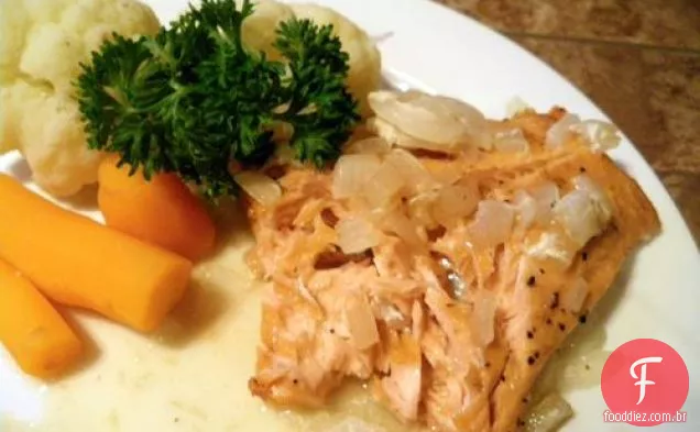 Filetes de salmão doces e picantes