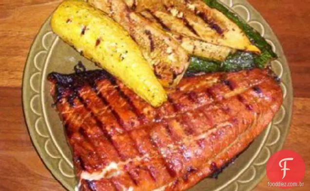 Salmão grelhado cidra