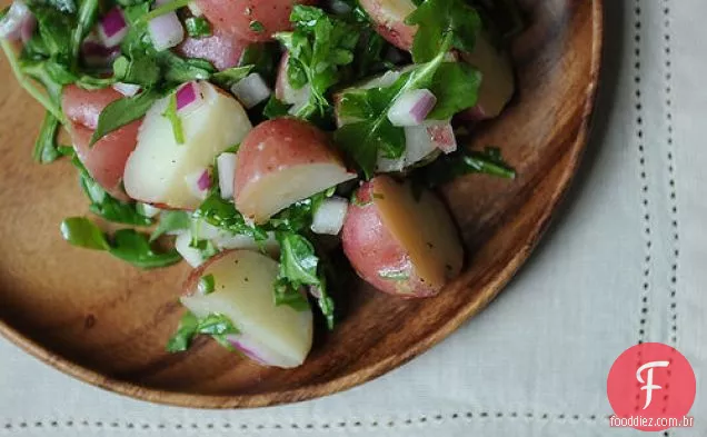 Salada De Batata Com Rúcula E Vinagrete Dijon
