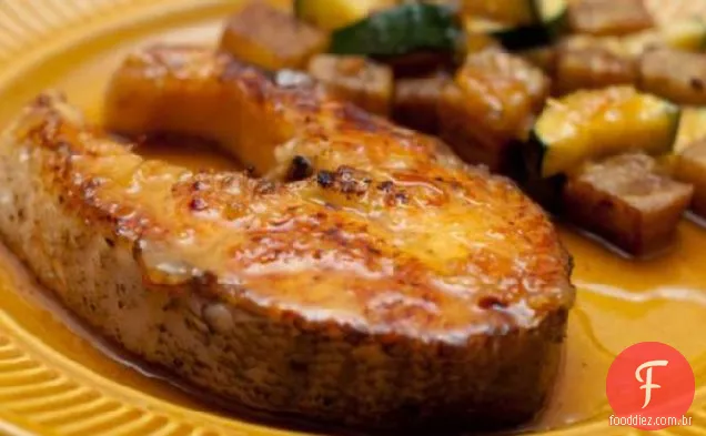 Salmão Vitrificado Laranja-Gengibre