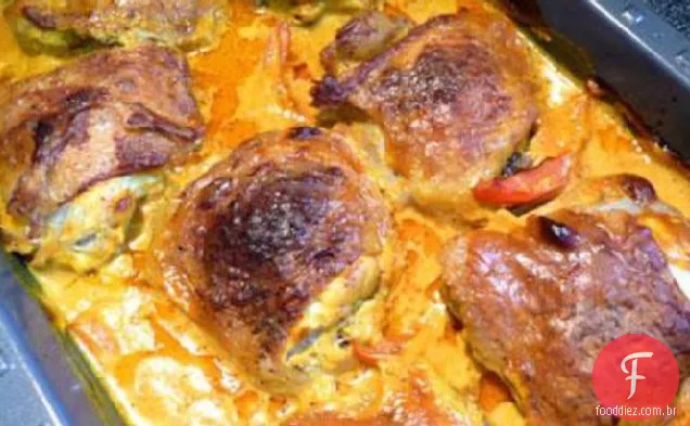 Frango Tailandês Refogado Ao Estilo Do Sul
