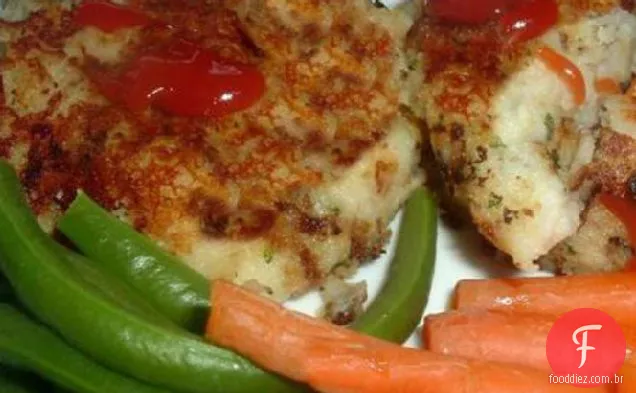 Bolos de peixe e batata