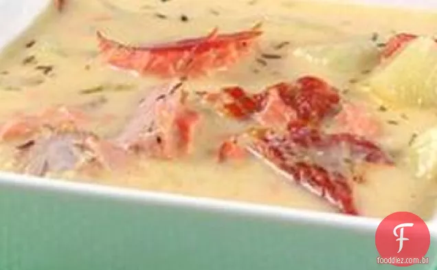 Sopa de salmão defumado da Mimi