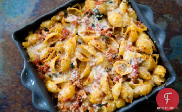Massa de atum e tomate