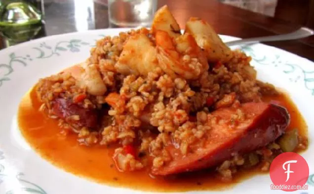 Cajun Jambalaya com Bagre, vieiras e camarão