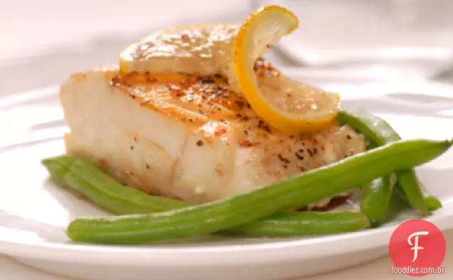 Filé de bacalhau temperado na grelha
