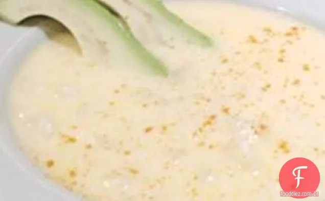 Sopa de batata com peixe e queijo