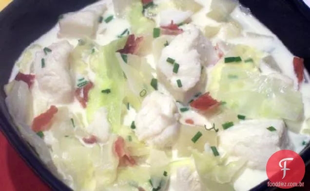 Ensopado de bacalhau e repolho