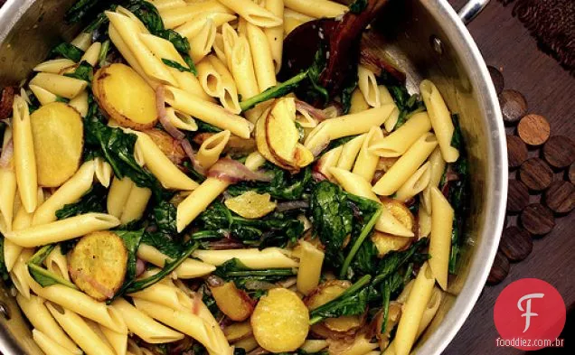 Penne Com Batatas E Foguete