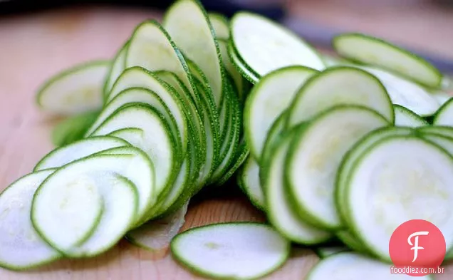 Salada De Carpaccio De Abobrinha