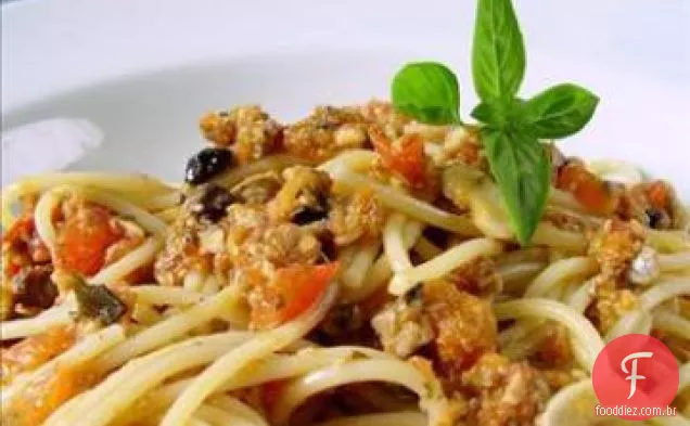 Massas com molho de sardinha (massas com Sardinha Siciliano)