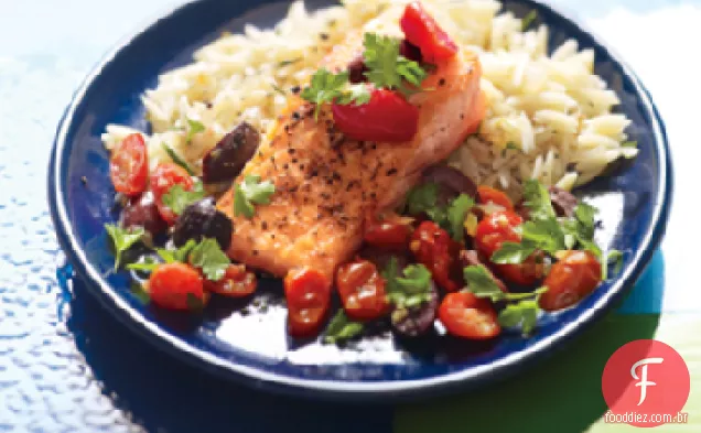 Salmão toscano com alecrim Orzo