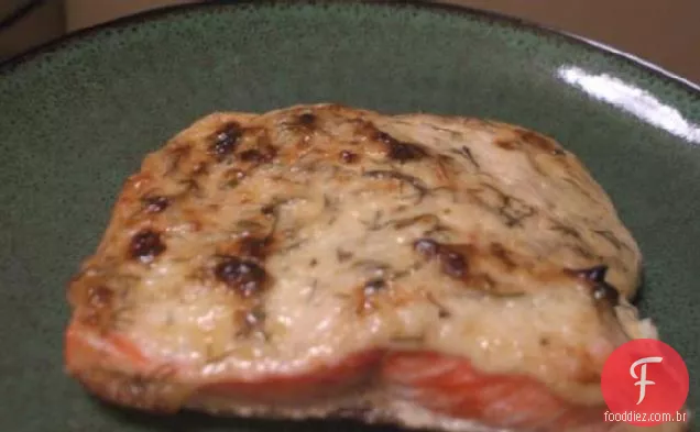 Salmão Assado Com Maionese Herbed