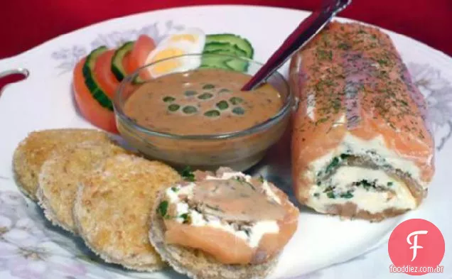 Roulade De Salmão Fumado