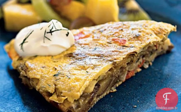 Salmão defumado e tortilha de endro