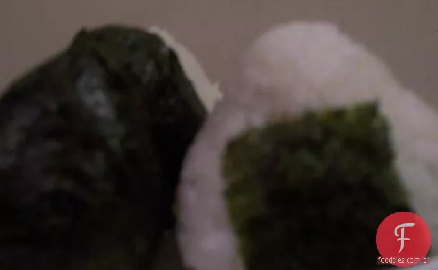 Onigiri (bolas de arroz)