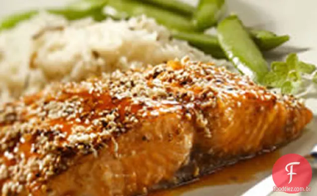 Salmão Incrustado De Gergelim