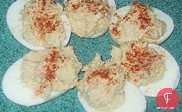 Ovos cozidos de salmão com maionese caseira