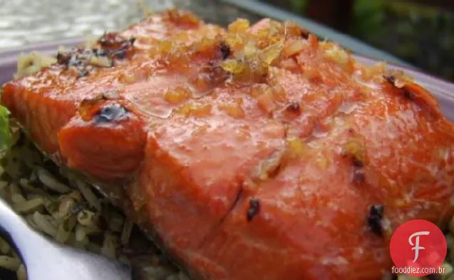 Ácer e gengibre do salmão de Pequim