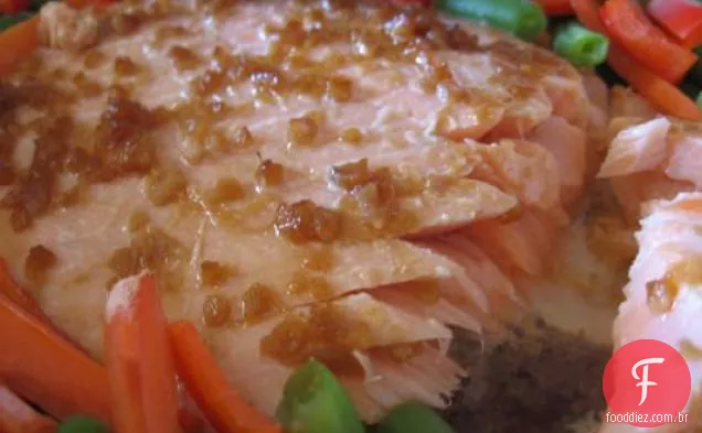 Salmão Cozido No Vapor Asiático