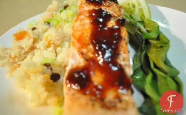 Salmão Frito Com Pimenta Quente (Pimentão ) Molho De Limão)
