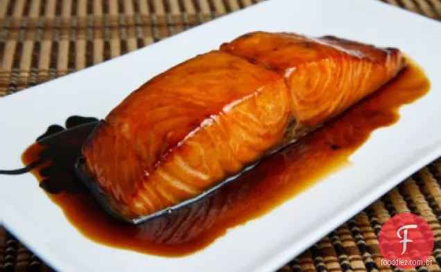 Salmão Assado De Bordo Picante