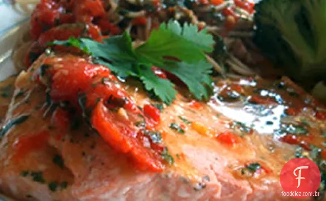 Pimenta Vermelha-Macarrão De Salmão