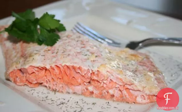 Salmão Assado Com Parmesão