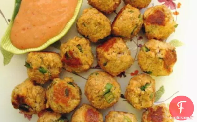 Bolas de salmão assadas