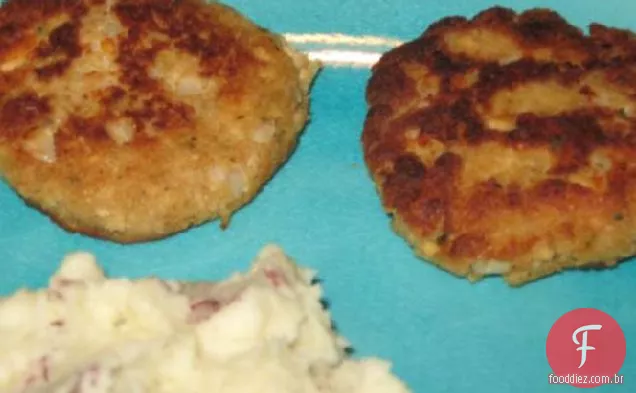 Rissóis De Salmão