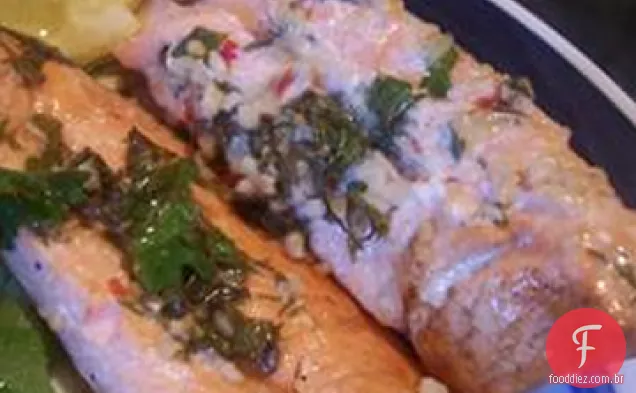 Espetos De Salmão De Verão
