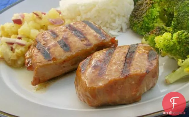 Salmão Com Molho De Damasco