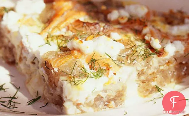 Salmão defumado, queijo de cabra e fritada de endro fresco