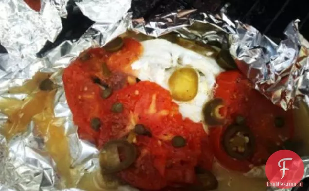 Filet de sola com espinafre e tomate