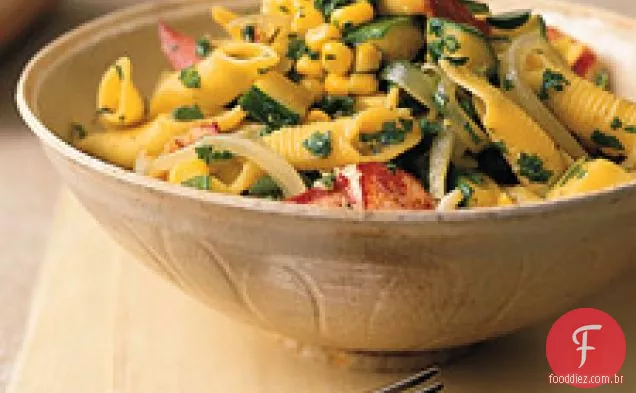 Penne Com Lagosta, Milho, Abobrinha E Rúcula