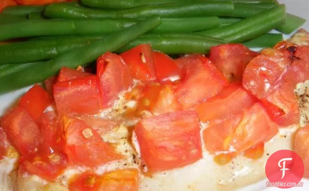Tilápia favorita de Josué com arroz de jasmim
